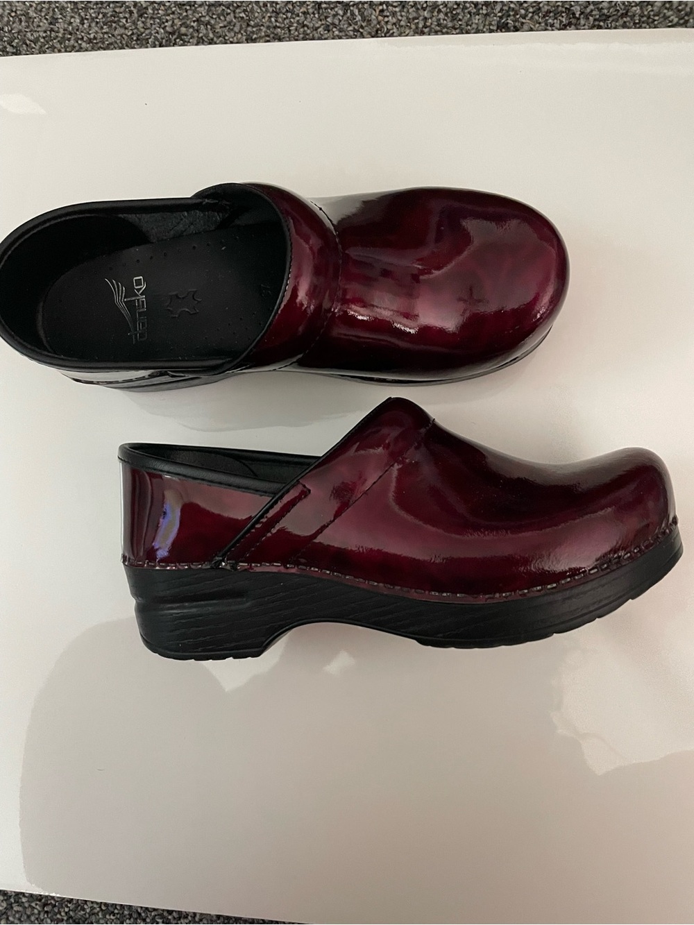 Dansko Women's Glossy Wine color Patent Leather Clogs